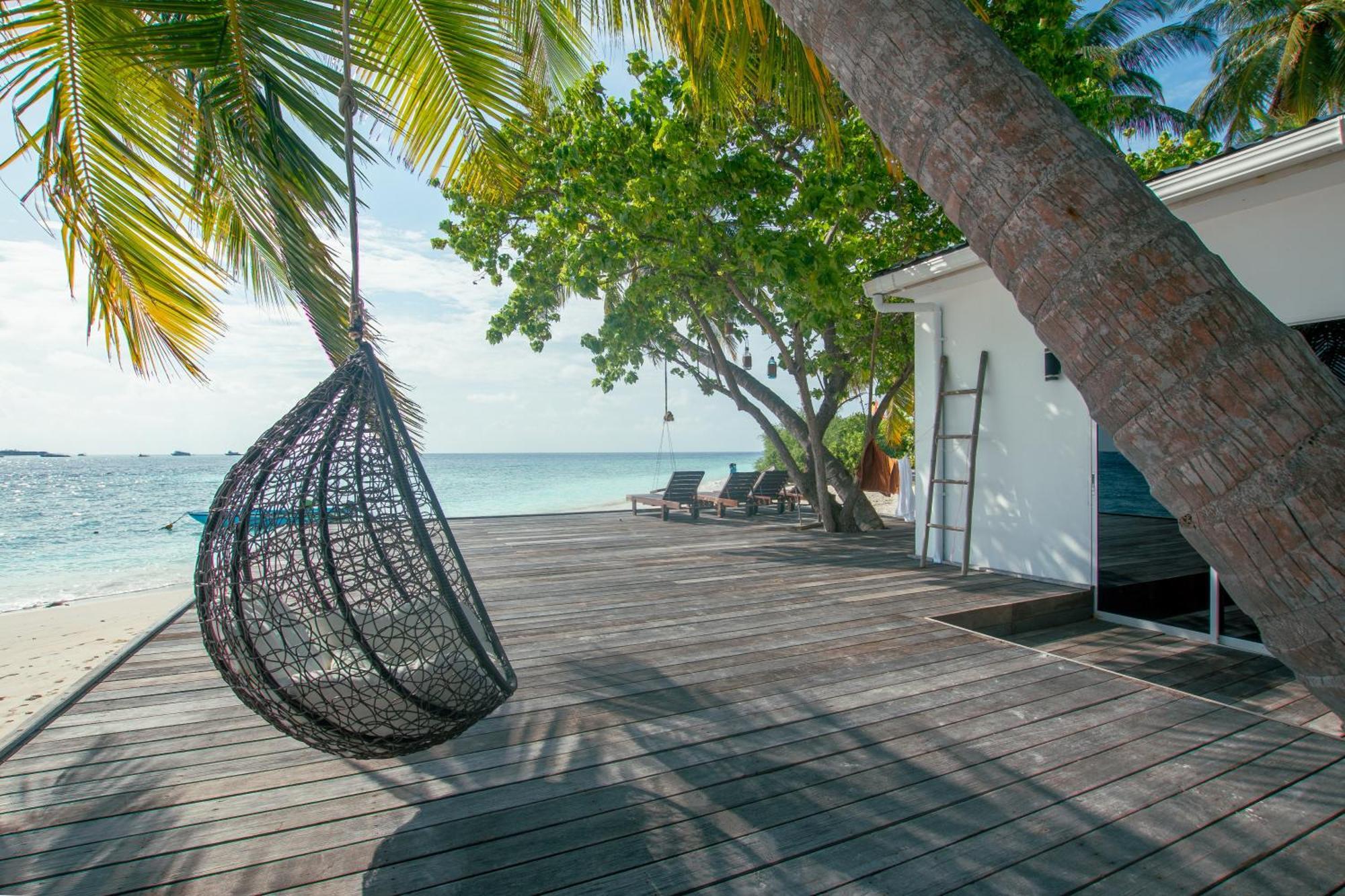 Shallow Lagoon Sunset Rasdhoo Exterior photo